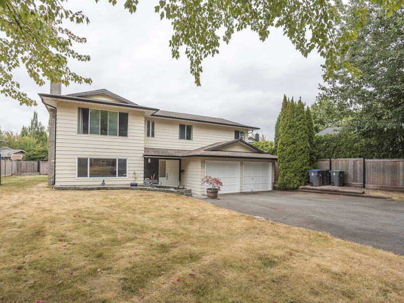 5913 183a Street, Surrey BC V3S 5Y2