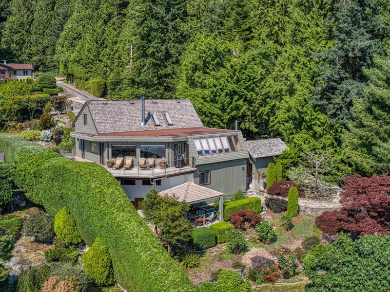 6853 Island View Road, Sechelt BC