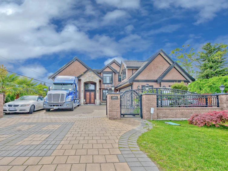 10011 Aintree Crescent, Richmond, BC, V7A 3T9