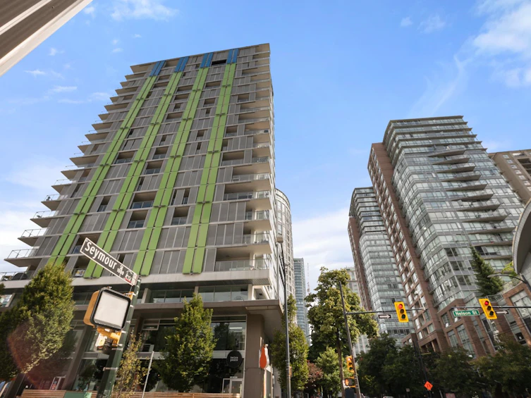 1601-999 Seymour Street, Vancouver, BC, V6B 0M5