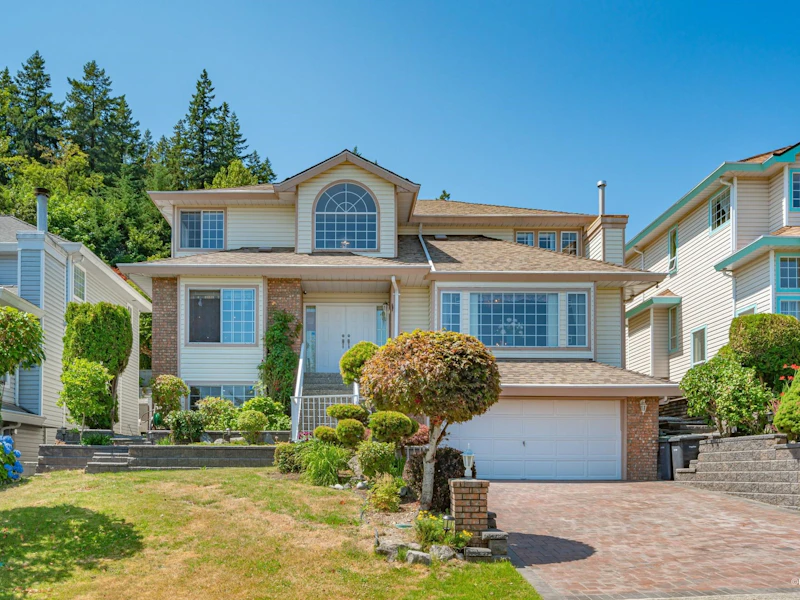 2766 Nadina Drive, Coquitlam BC V3C 6A5