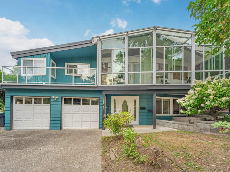 1897 Dawes Hill Road, Coquitlam BC V3K 1M3