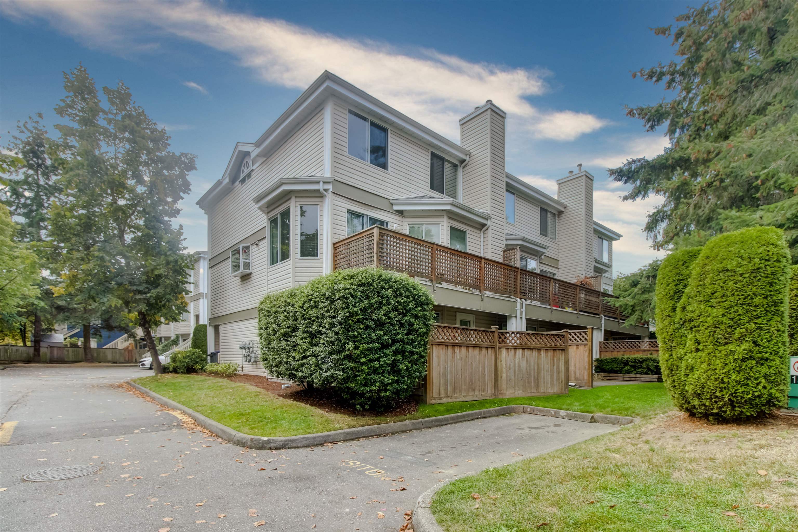 62-7875 122 Street, Surrey, BC, V3W 0Y8