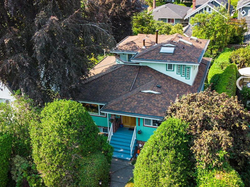 4273 W 12th Avenue, Vancouver BC V6R 2P8