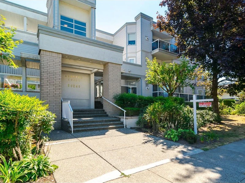 104 - 20240 54a Avenue, Langley BC V3A 3W7