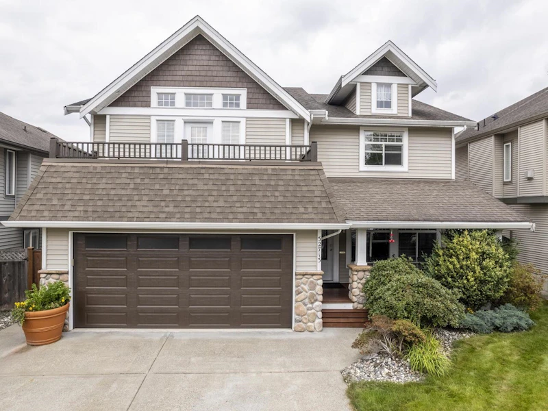 32713 Hood Avenue, Mission BC V2V 7R9