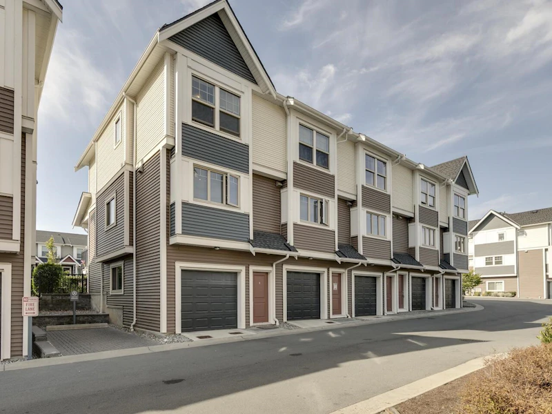 6 - 32633 Simon Avenue, Abbotsford BC