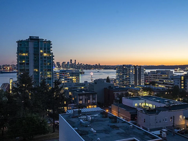 901-130 E 2nd Street, North Vancouver, BC, V7L 1C3