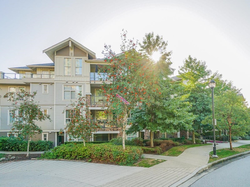 105 - 265 Ross Drive, New Westminster BC V3L 0C8
