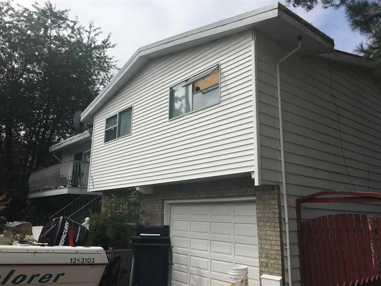 10255 148a Street, Surrey, BC, V3R 3Z3