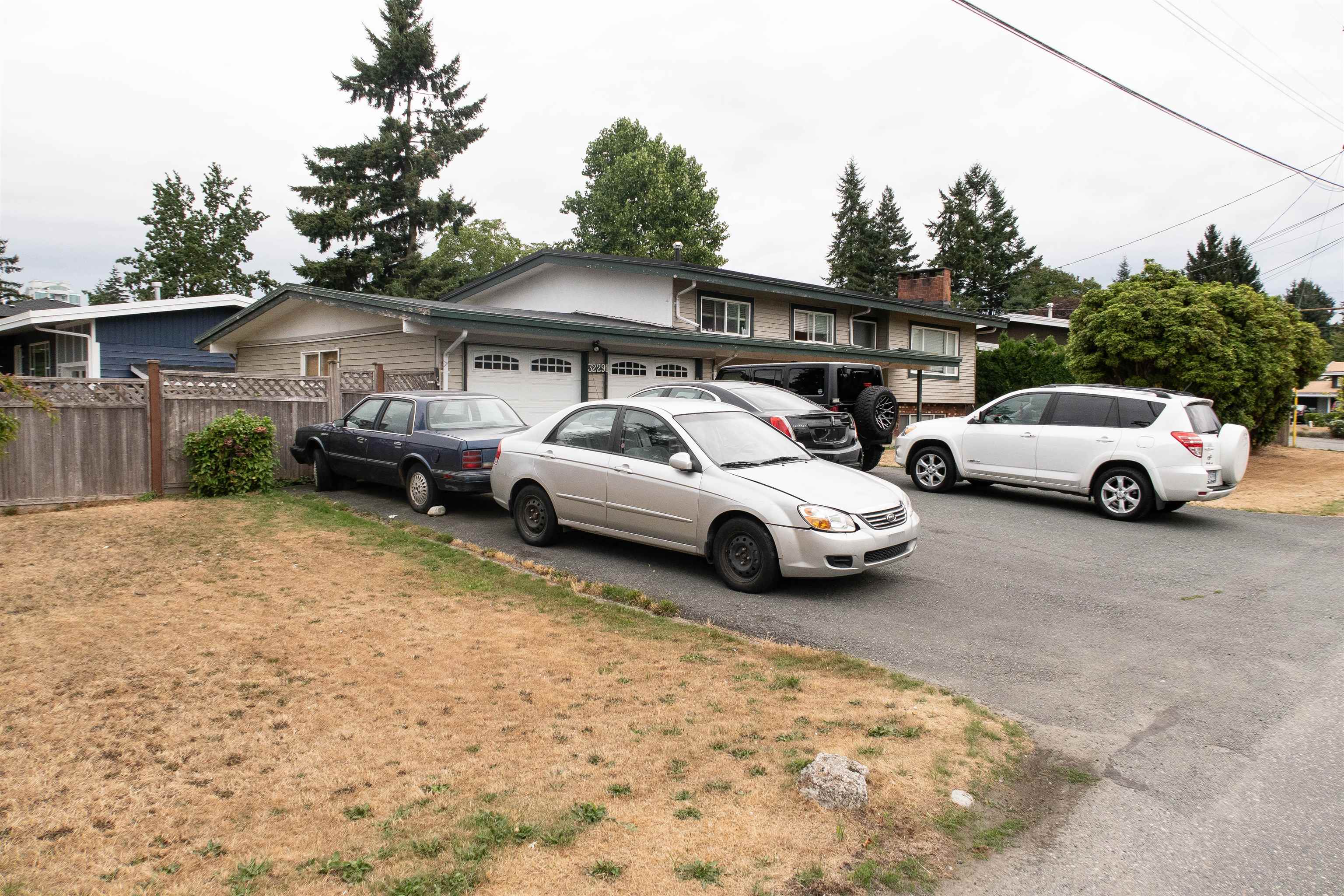 32291 Pineview Avenue, Abbotsford, BC, V2T 1R4
