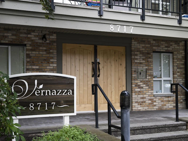 215 - 8717 160th Street, Surrey BC V4N 5X7