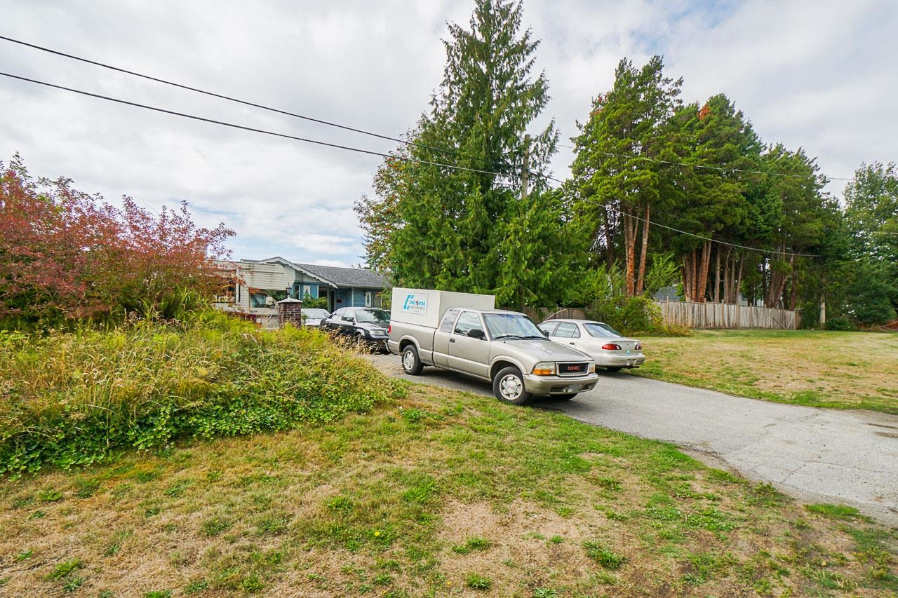 2093 King George Boulevard, Surrey, BC, V4A 5A3