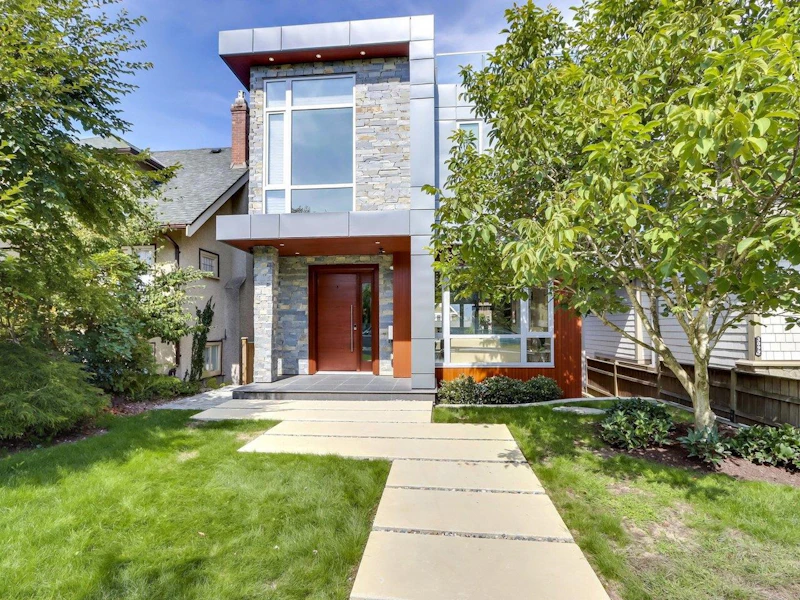 3105 W 24th Avenue, Vancouver BC V6L 1R7