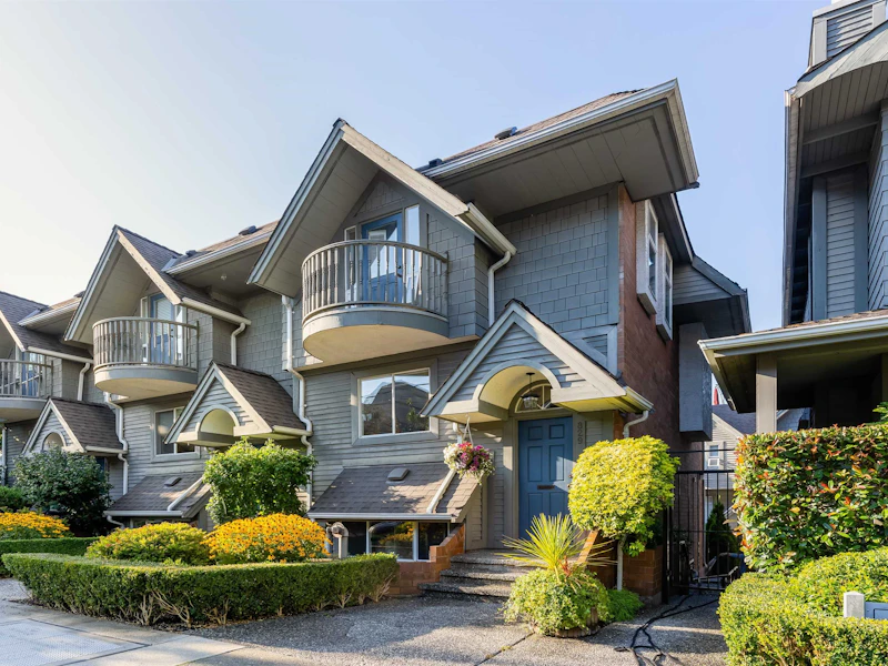 829 W 7th Avenue, Vancouver BC V5Z 1C2