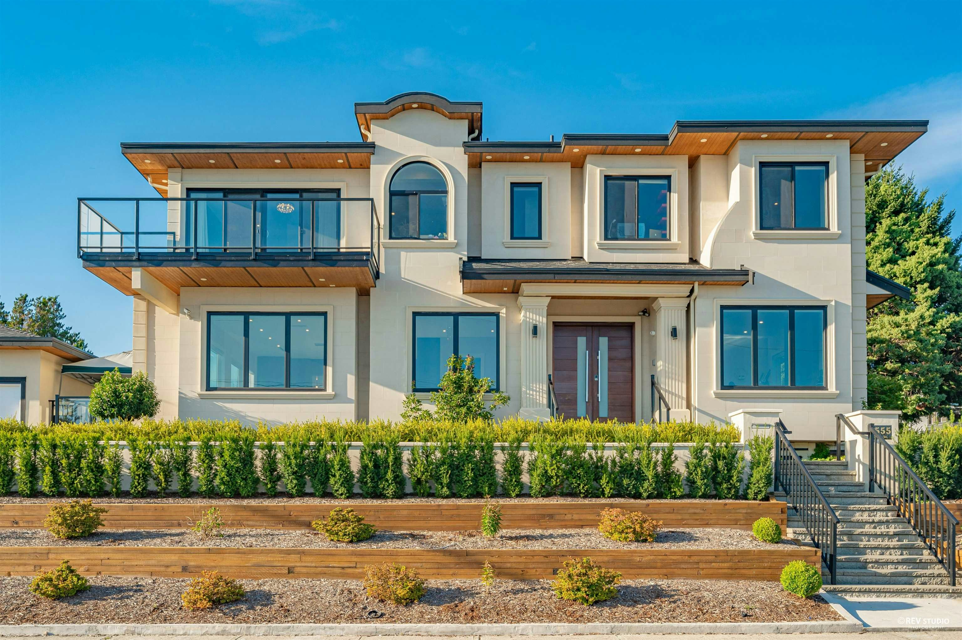 5555 Ewart Street, Burnaby, BC, V5J 2W6