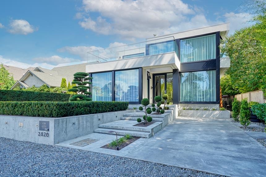 2826 Mcbride Avenue, Surrey, BC, V4A 3G2