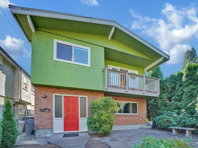 3544 Marshall Street, Vancouver BC V5N 4S3