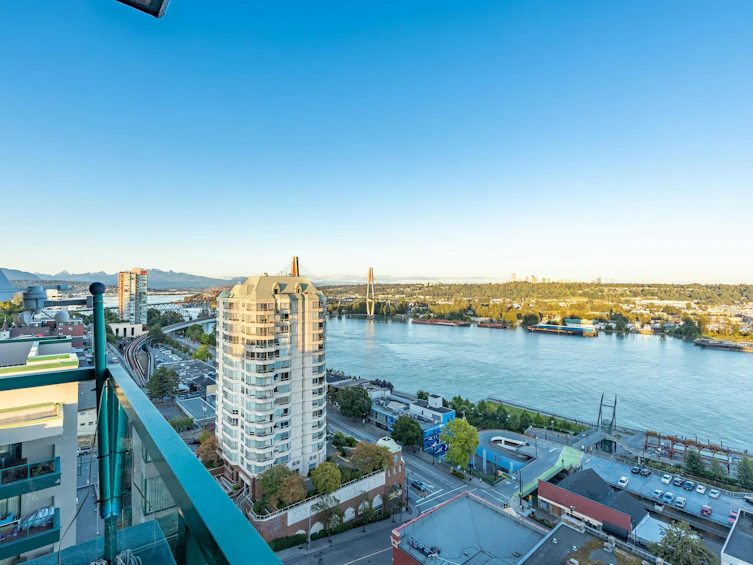 1605-420 Carnarvon Street, New Westminster, BC, V3L 5P1