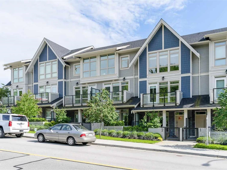 2-115 W Queens Road, North Vancouver, BC, V7N 2K4
