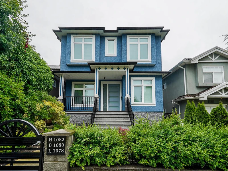 1082 E 49th Avenue, Vancouver BC V5W 2H8