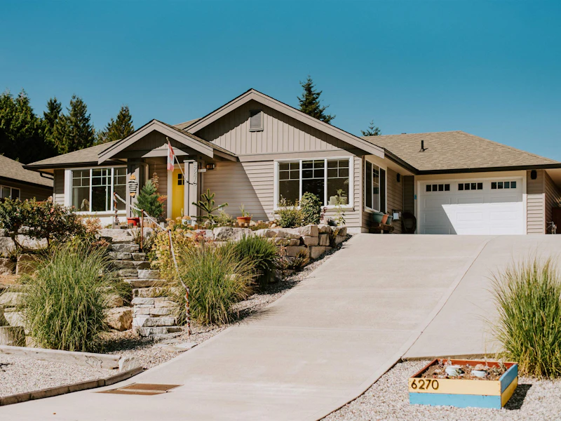 6270 Oracle Road, Sechelt BC