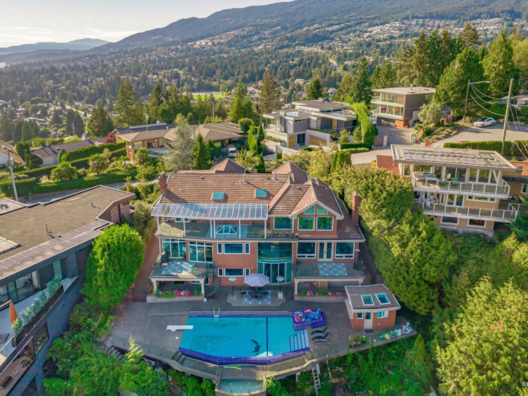 888 Sentinel Drive, West Vancouver, BC, V7T 1T2