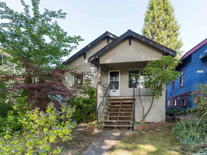 2073 E 7th Avenue, Vancouver BC V5N 1S5