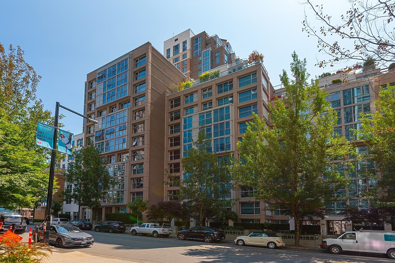 306-1318 Homer Street, Vancouver, BC, V6B 6A7