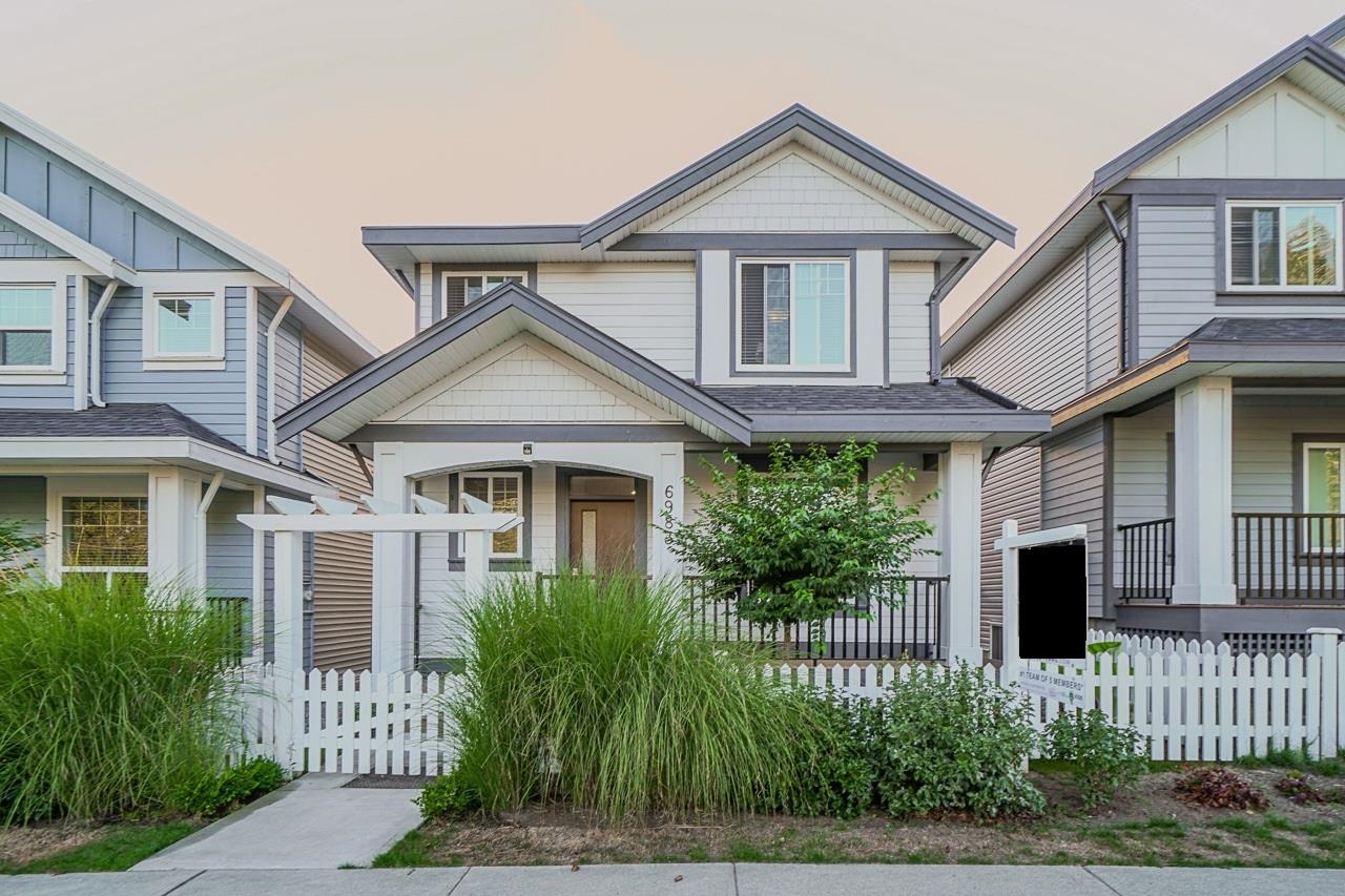 6983 206 Street, Langley, BC, V2Y 0W4