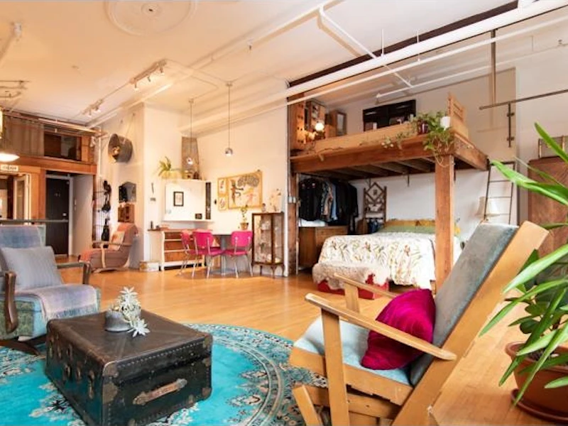 125 - 2556 E Hastings Street, Vancouver BC V5K 1Z3