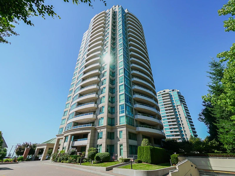 803 - 6659 Southoaks Crescent, Burnaby BC V5E 4M9