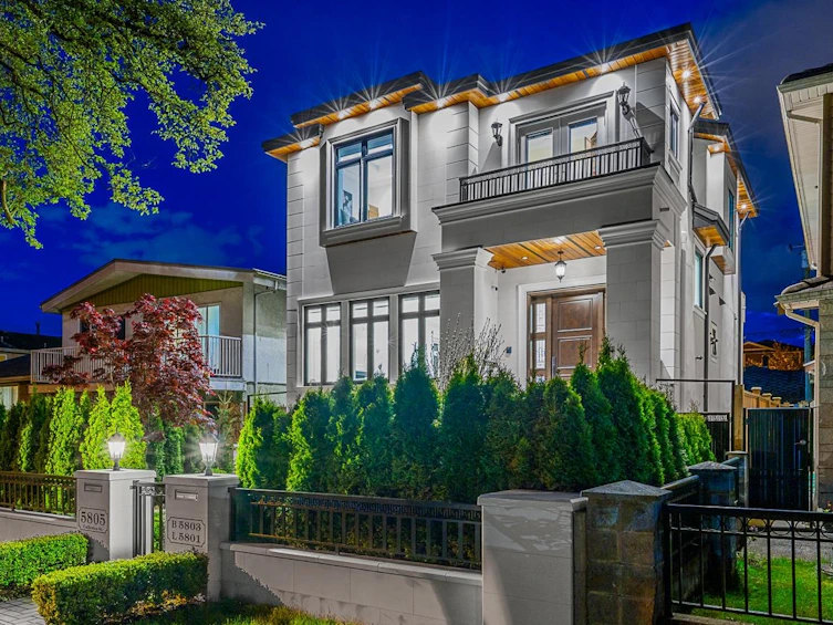 5805 Culloden Street, Vancouver, BC, V5W 3S1