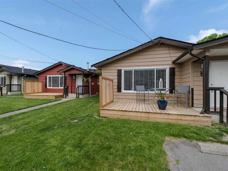 9 - 5648 Vedder Road, Chilliwack BC V2R 3M8