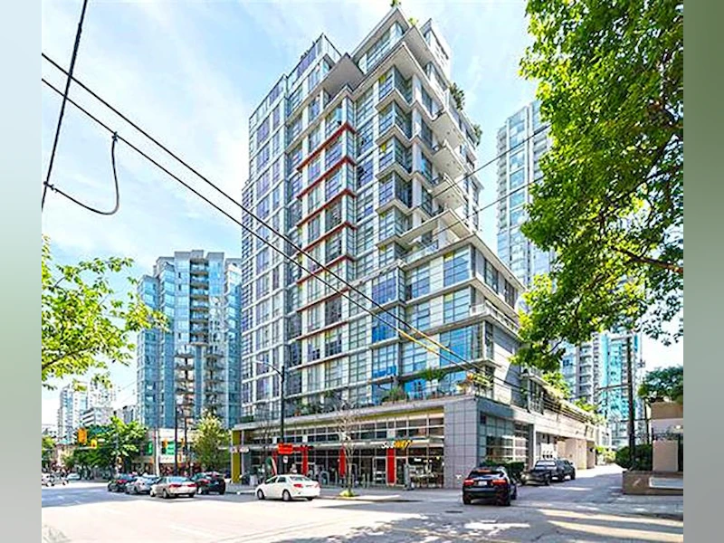 1108 - 1205 Howe Street, Vancouver BC V6Z 0B2