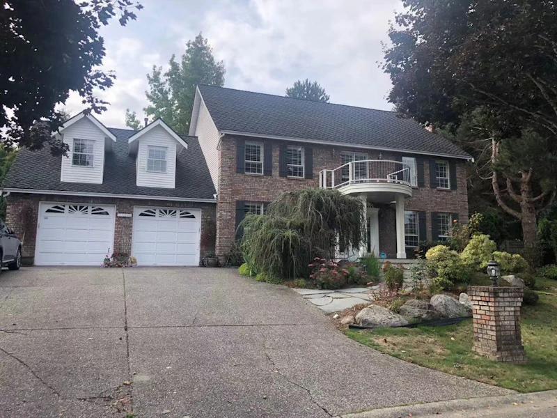 14450 29a Avenue, Surrey BC V4P 1P7
