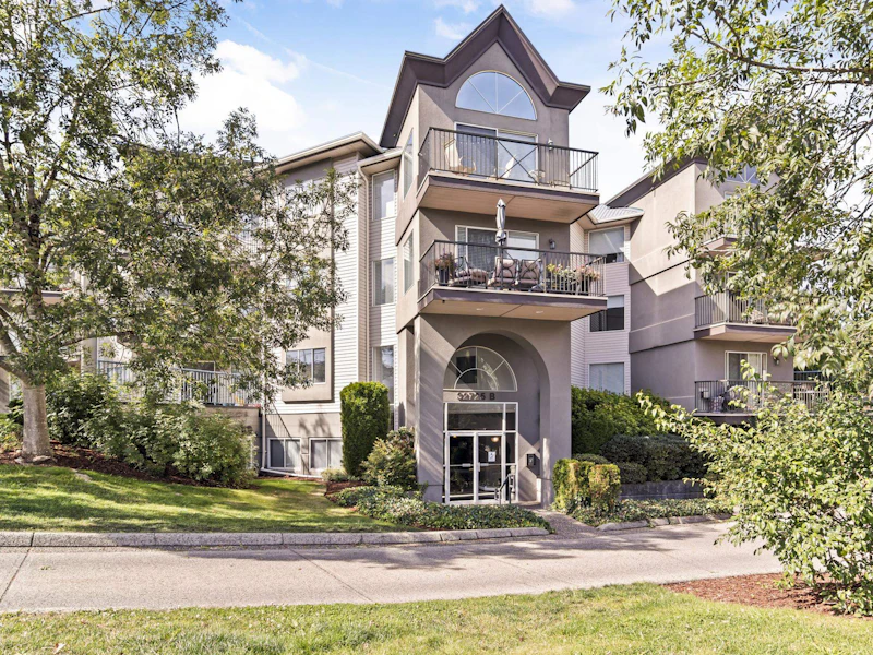 212 - 32725 George Ferguson Way, Abbotsford BC V2T 5M5