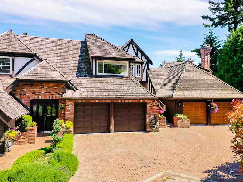 4883 Caulfeild Court, West Vancouver BC V7W 3B3
