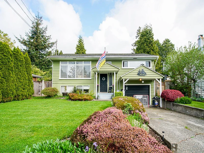 13975 Malabar Avenue, Surrey BC V4B 5A3