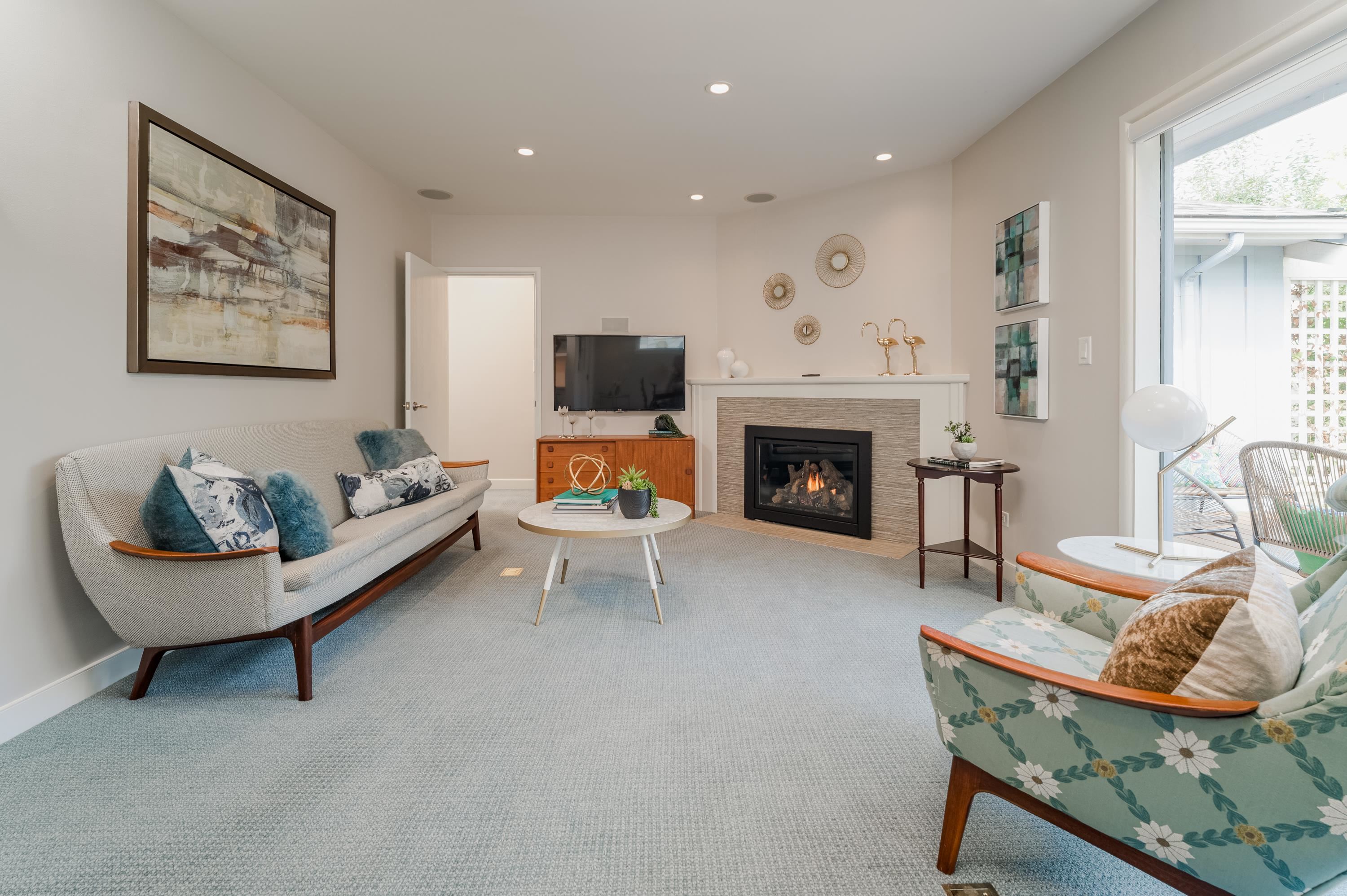 3771 W 3rd Avenue, Vancouver, BC, V6R 1M2