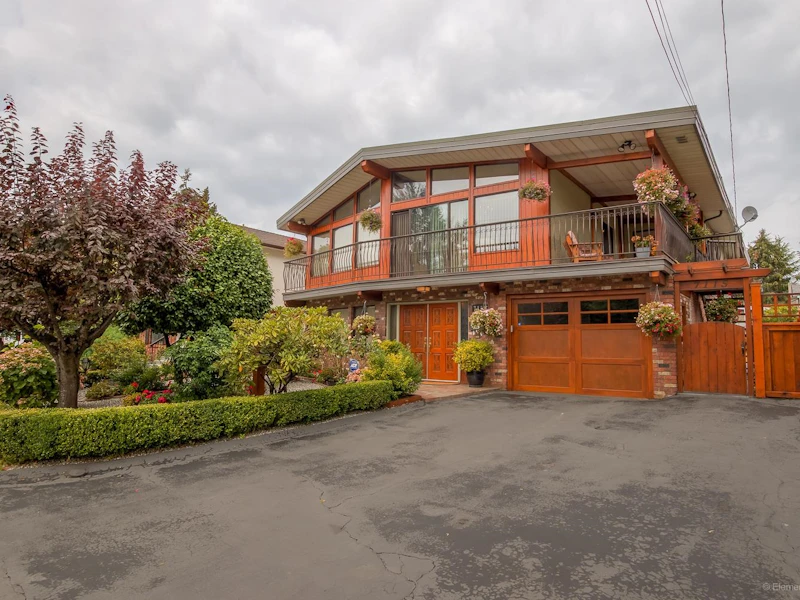 7115 Curtis Street, Burnaby BC V5A 1J7
