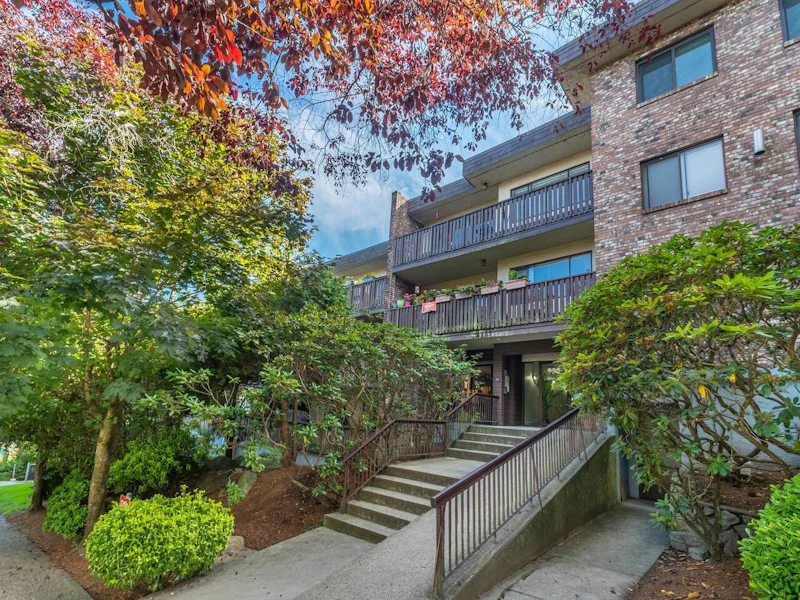 305 - 930 E 7th Avenue, Vancouver BC V5T 1P6