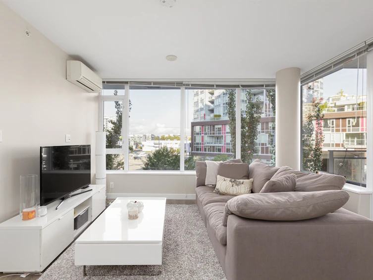 203-6971 Elmbridge Way, Richmond, BC, V7C 0A5
