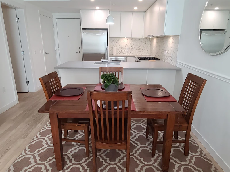 202 - 188 E 32nd Avenue, Vancouver BC