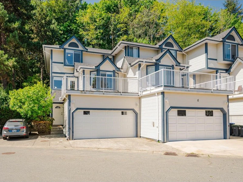 7 - 1560 Prince Street, Port Moody BC V3H 3W8