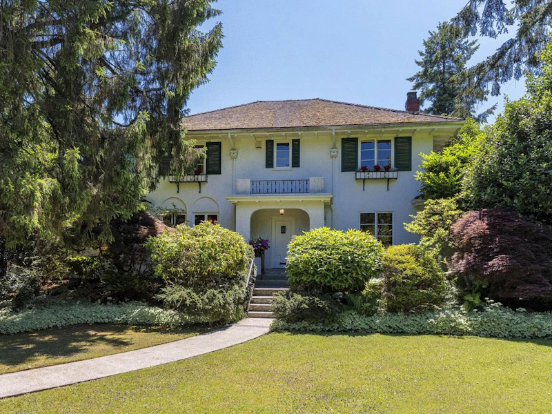 1526 Balfour Avenue, Vancouver BC V6J 2T9
