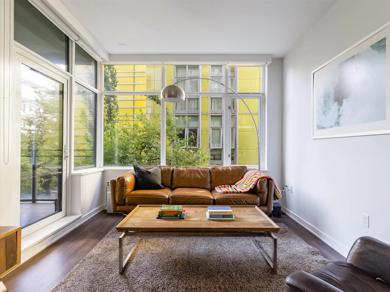 201 - 181 W 1st Avenue, Vancouver BC V5Y 0E3