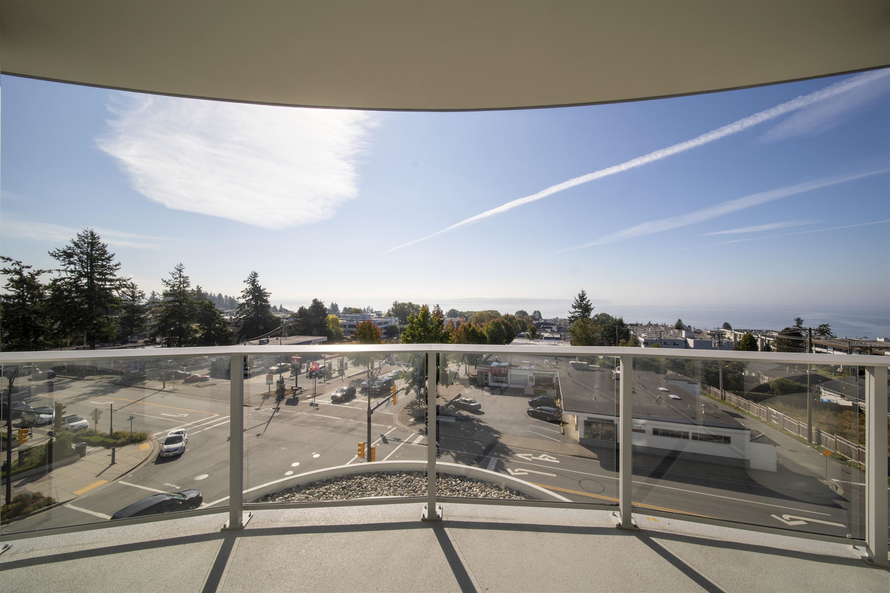 507-1441 Johnston Road, Surrey, BC, V4B 3Z4