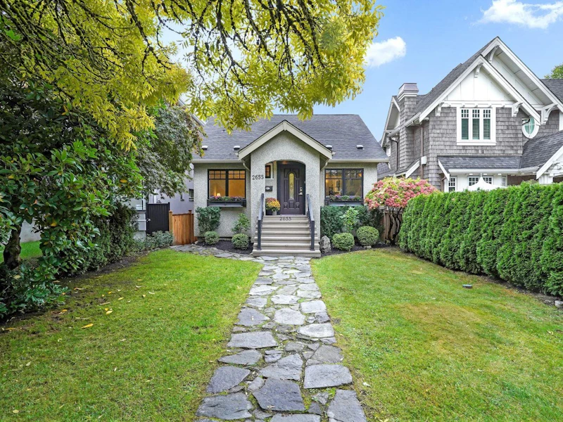 2655 Waterloo Street, Vancouver BC V6R 3H8