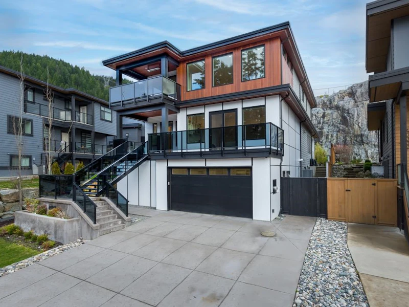 40340 Aristotle Drive, Squamish BC